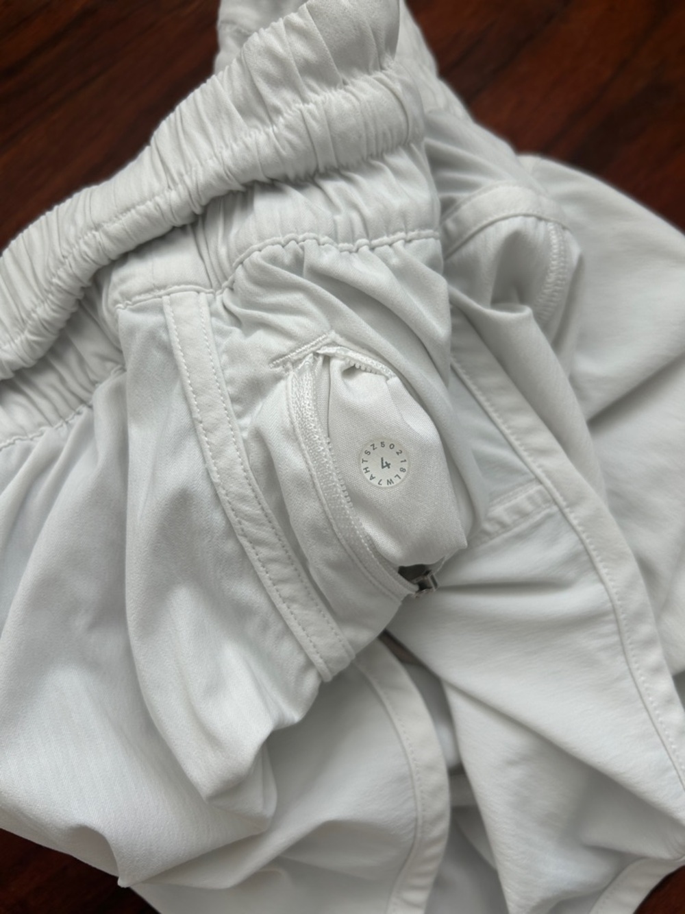 lululemon athletica Blush Pink Women's Athletic Shorts Size 6 - Picture 4 of 4